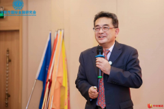 <b>深圳市国际金融研究会六大服务中心启动</b>