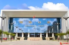 “横琴+澳门”跨境游持续升温，横琴口岸暑期客流仅半月超百万人次